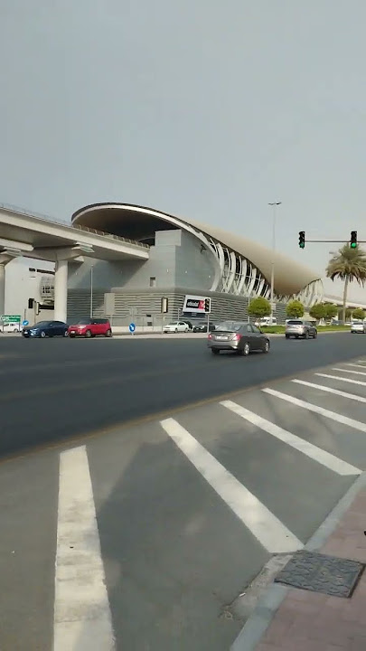 Etisalat Metro Station Dubai# Beautiful Infrastructure #🎂💖🛣️🚇🚇