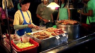 Thai Street Food - Chiang Mai Night Market,Thailand