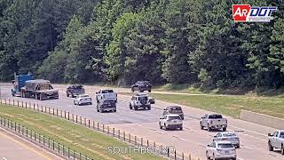 Arkansas: Driver Destroys Cable Barrier 