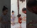 شوفو هيڤين بدها تفاحه شوفو هيڤين بدها تفاحه