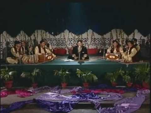 jashn e amad e rasool badar miandad qawwali mp3