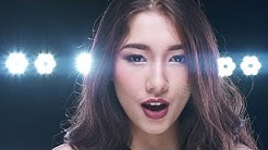 GAPAPA JELEK YANG PENTING SOMBONG feat. DEVINAUREEL, EKA GUSTIWANA  - Durasi: 3:26. 
