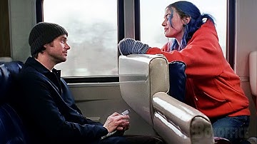 ジョエルとクレメンタインが電車で出会う | エターナル・サンシャイン | 映画シーン