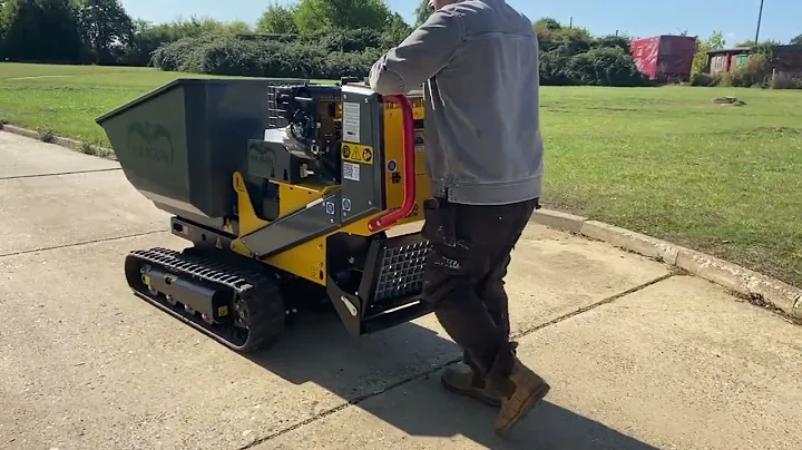 All terrain tracks on the PB1000 Power Barrow