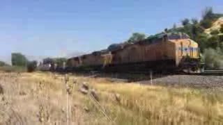 MWCNP-30 at milepost 989 led by C45ACCTE 7725