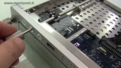 Inside Apple Xserve with Intel Nehalem [macitynet.it]