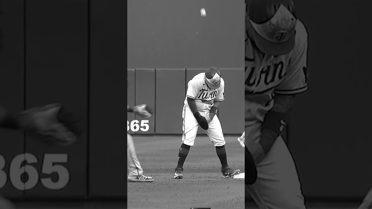 Minnesota Twins star Christian Vazquez is drilled in the head by a foul  ball during 8-7 defeat to Detroit Tigers