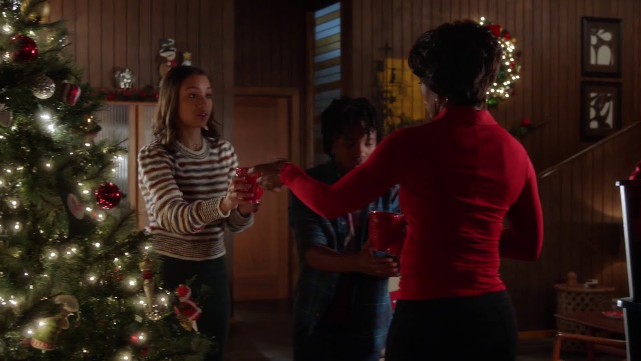 911 5x10 Athena, Bobby, May, and Harry YouTube