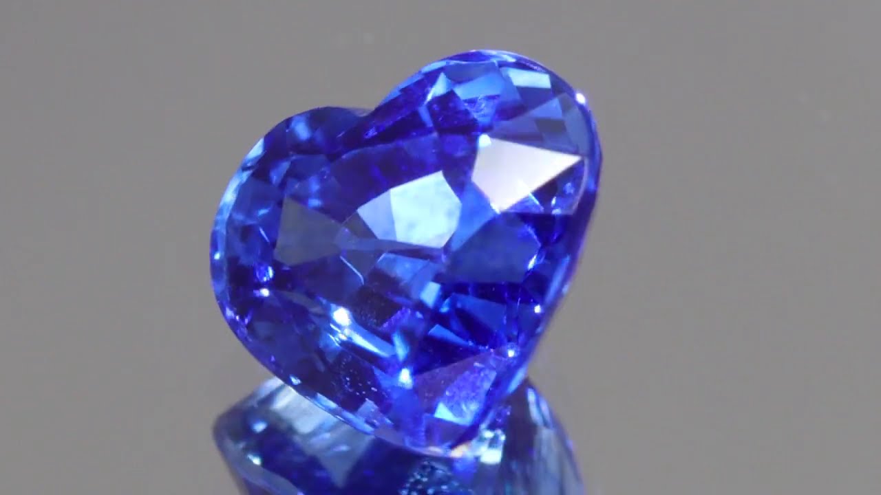 天然サファイア 1.27ct 【コーンフラワーブルー】ハート スリランカ 鑑別付
