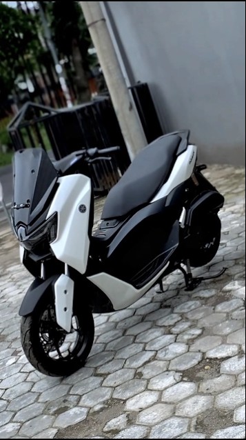 YAMAHA NMAX NEO TURBO WHITE 2025