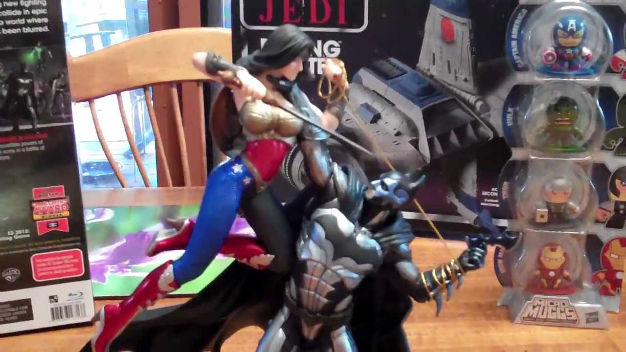 Statue Injustice – Édition Collector (PS3) – Batman Vs Wonder Woman – Comme Neuve 🇨🇵