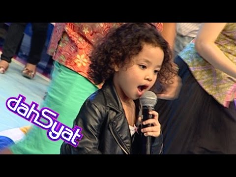 Romaria "Malu Sama Kucing" - DahSyat 30 Agustus 2014