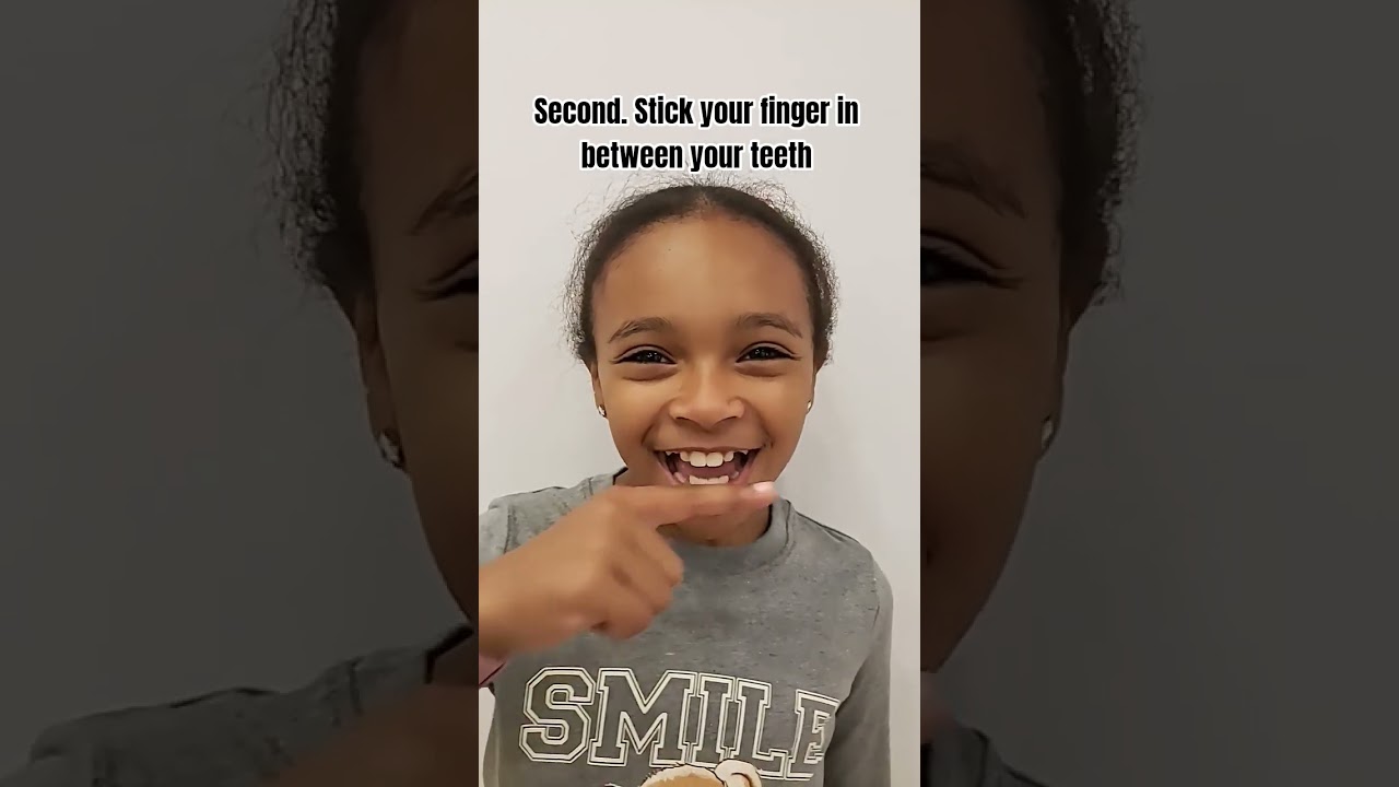 😂😂 вот урок о том, как идеально улыбаться!! 