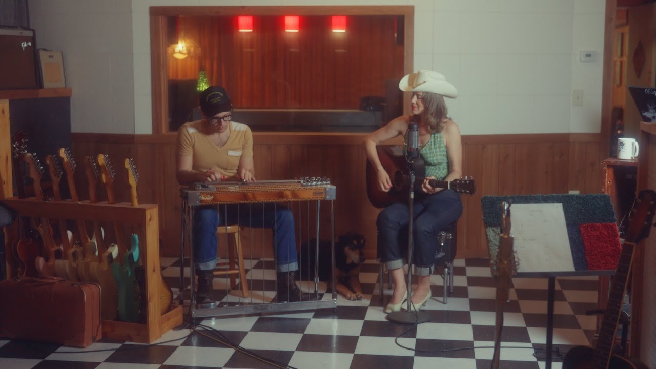 "I’m Easy to Love After All" (Acoustic) | Brennen Leigh