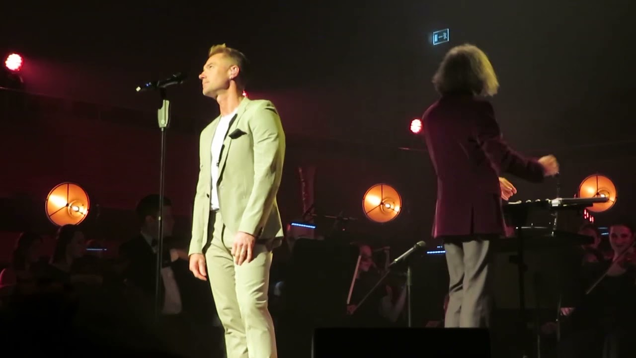 Ronan Keating - Baby can I hold you @ KKL Lucerne