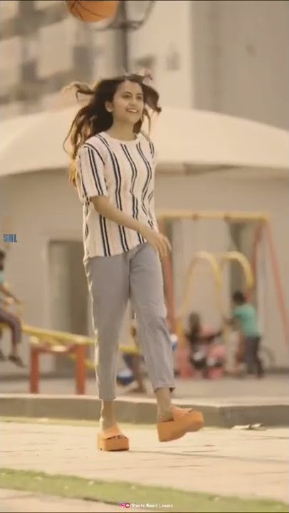 Dhua Sa Uthe Hai Kahi Jism Se