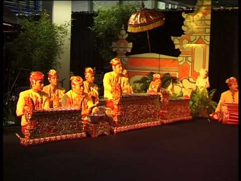 Ciaaattt..n Gong Kebyar, Smara Ratih Bali