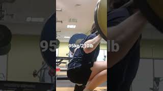 Squats 95kg/210lb (Perfect)