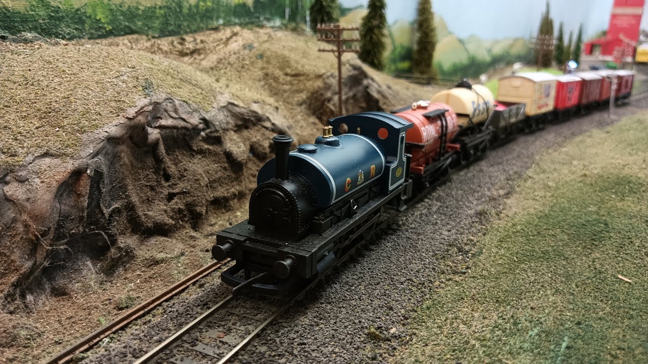 MODEL RAILWAVES: Lights Still Burning at the Central Western
