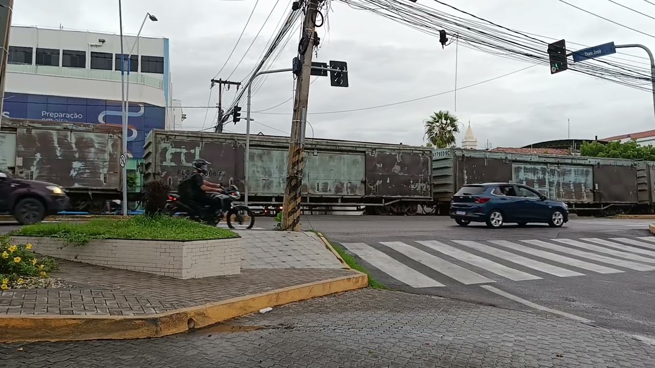 TREM DE CARGA- TRANSPORTE HISTÓRICO EM SOBRAL.      #sobral #trem #históricos #viral #youtubeshorts