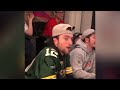 Guy who bet on Packers to beat 49ers throws his phone and breaks something live on stream 😂