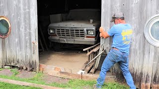 Barn Bronco  Resurrecting A Friend From the Past (Hasn't Ran In Years) 1979 Ford Bronco w/ 460