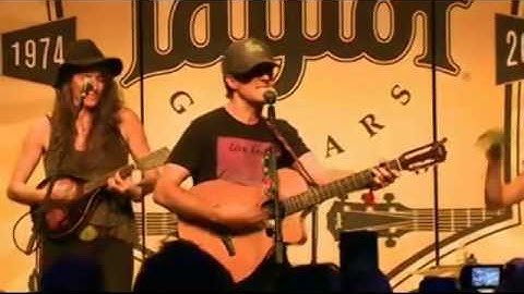 Jason Mraz - 3 Things - Live at 2014 NAMM Show