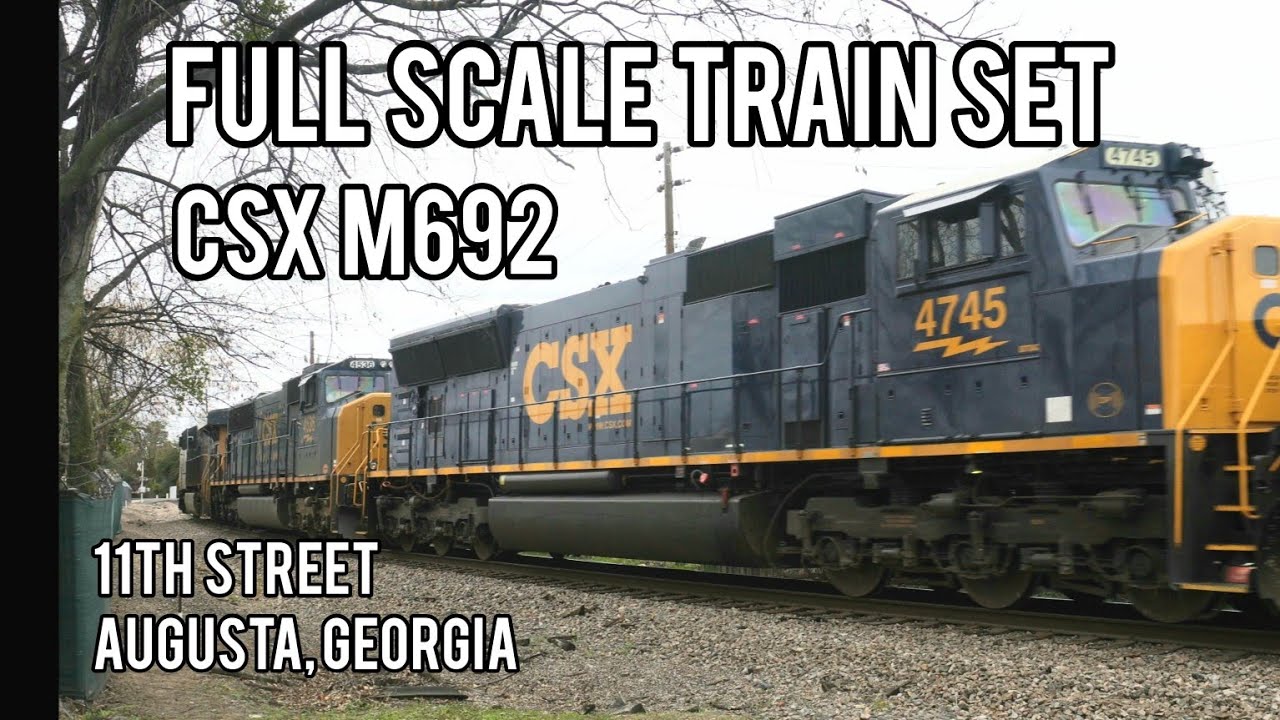 Winding through Augusta, Georgia at 11th Street Switch, CSX M692 - 02 ...