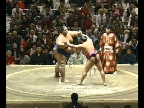 Mainoumi Vs Konishiki Hatsu 1996 舞の海 対 小錦 Youtube