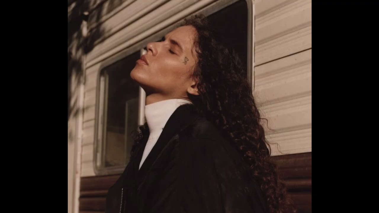 [FREE] 070 SHAKE X KANYE WEST TYPE BEAT “SAINTS IN PARIS”