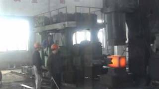 Кузнечный манипулятор серии Т31(Т31 forging manipulator., 2011-09-09T09:19:56.000Z)