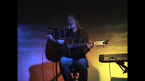 Erica Noble- Naive