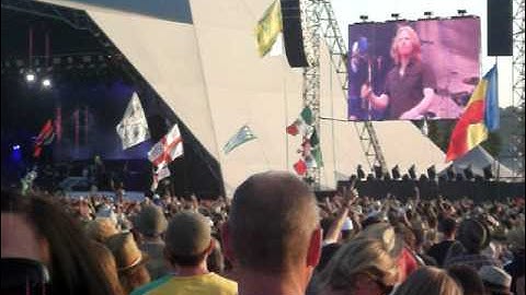 FIX UP LOOK SHARP DIZZEE RASCAL GLASTONBURY 2010 PYRAMID STAGE