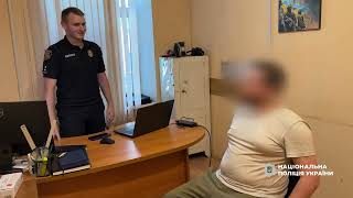 В Одесі поліцейські затримали 25-річного чоловіка за спробу підпалу квартири військового