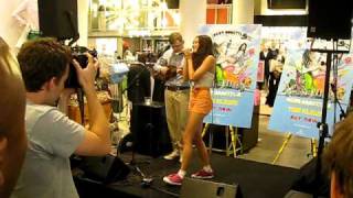 Eliza Doolittle - Skinny Genes (Live at Selfridges 12/7/2010)