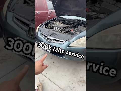 Honda with 300,000 miles gets maintenance done! #automechanic #automobile #honda