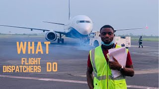 A Day In The Life Of An Airline Dispatch Duties For A Flight Dispatcher.