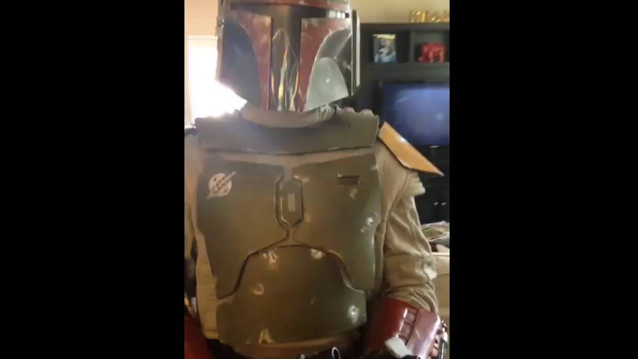 Rubies Supreme Edition Boba Fett - YouTube