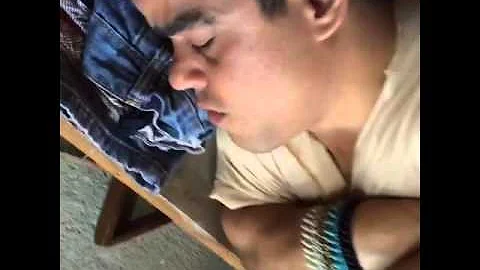 Como acordar alguém que dormiu em call?
