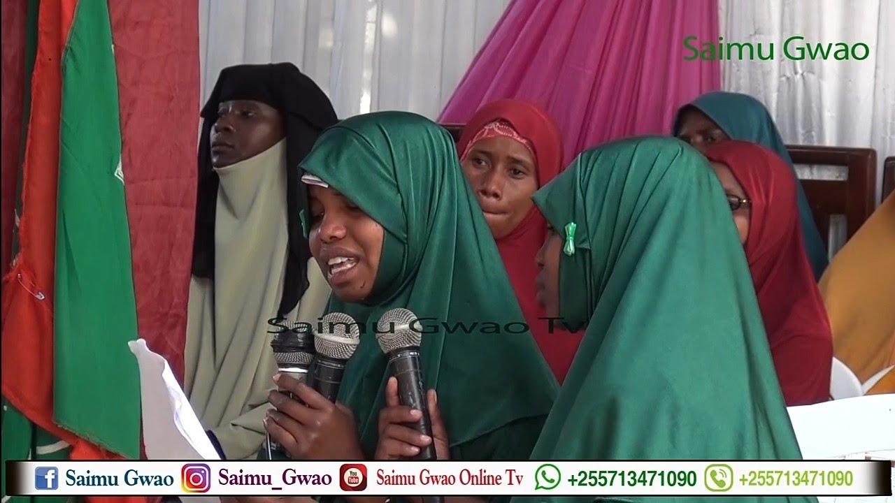 BINT TOKA KONDOA ALIVYOTOKWA MACHOZI YA HUZUNI ALIVYOKUWA AKIISOMA QASWIDA MAARUFU YA UMMIMAABAD.