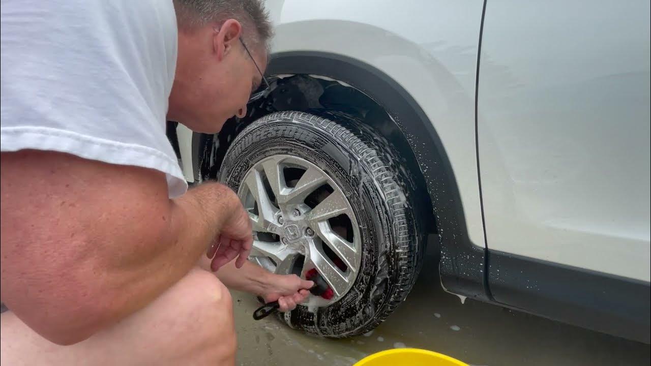 How to clean wheels using McKee’s 37 Gentle Wheel Cleaner/ Tire