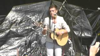 Gepe - Bailar Bien, Bailar Mal Lollapalooza Chile 2013