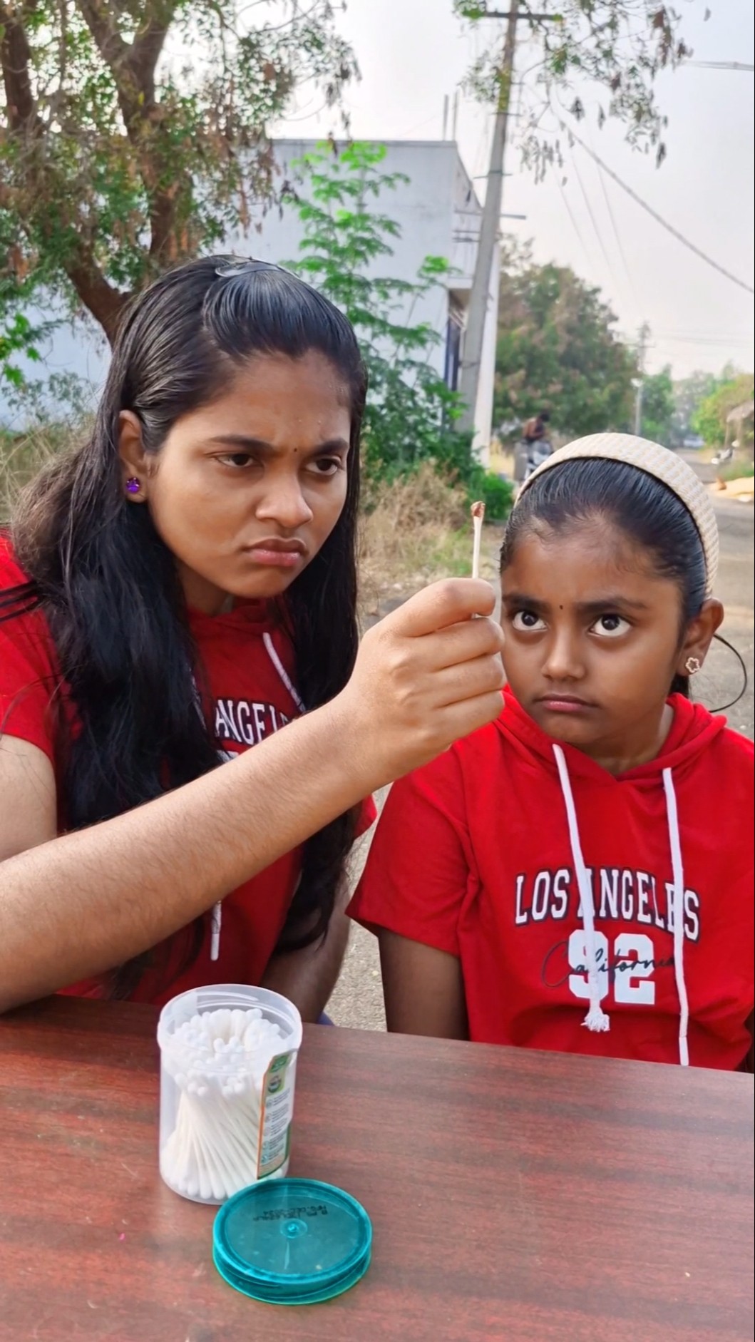 Cleaning Ear is Must ?✅️Tom\u0026Jerry ?DiyaIshwarya #shorts #viralvideo