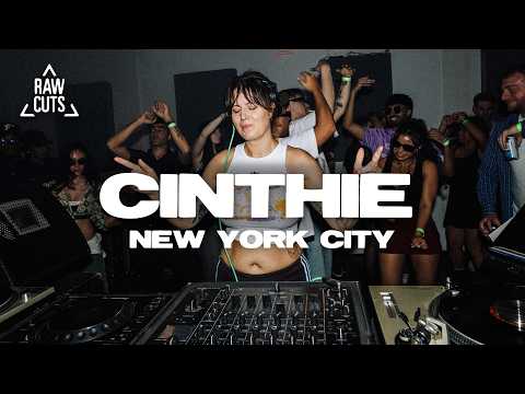 Cinthie | RAW CUTS