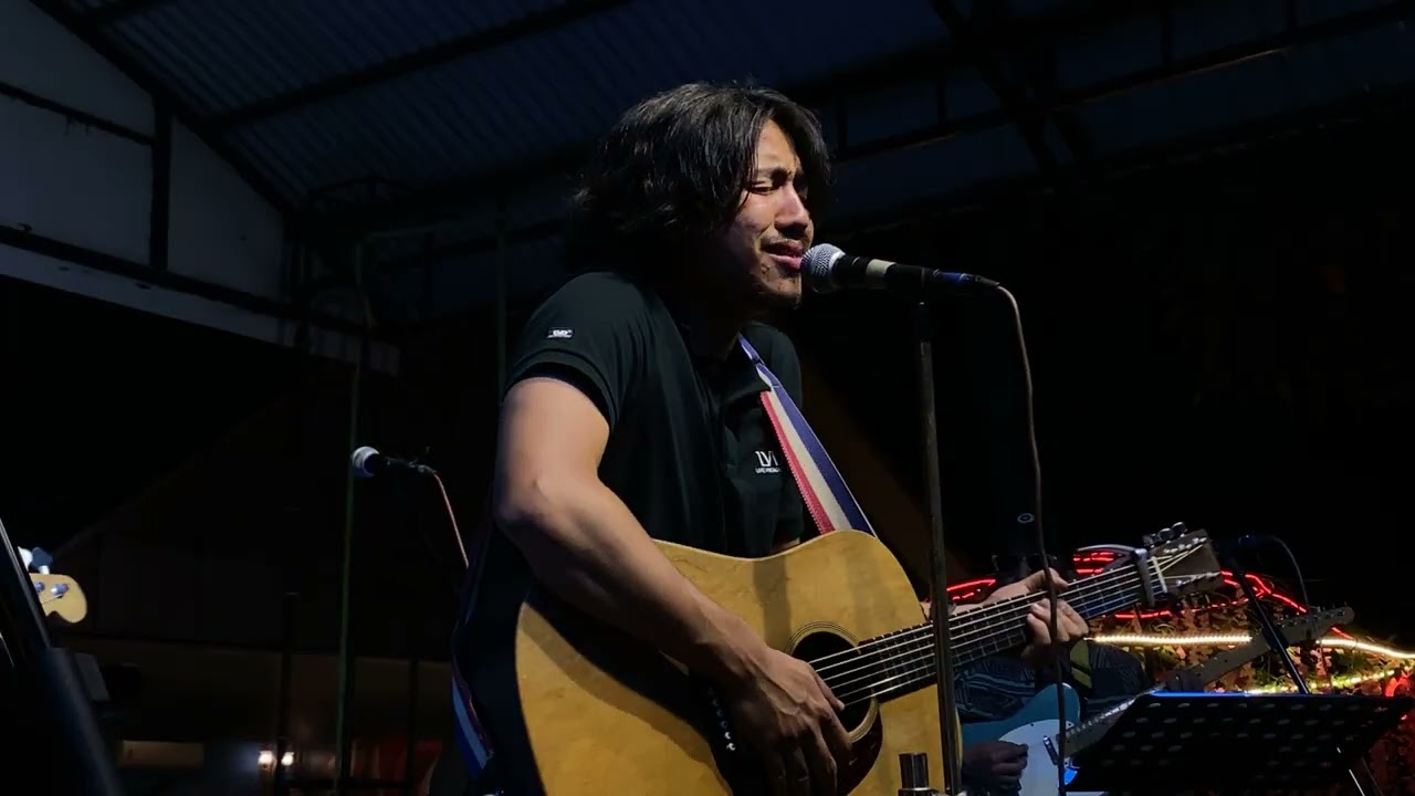 Hawa Jastai (JohnChamling) performance in Vintage Family Resort