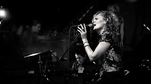 My Funny Valentine   - Lucy Sessions & Jose Mijang...