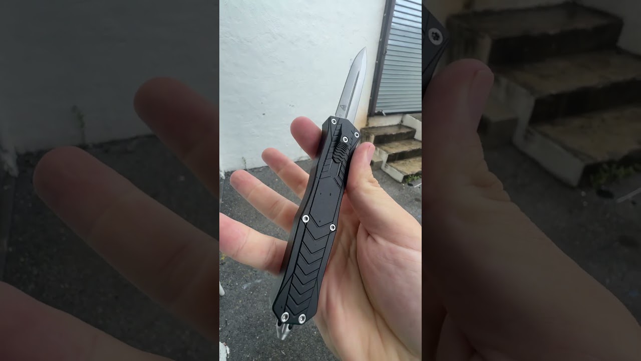 IS THIS Perfect Pocket Knife For Self Defense?? 