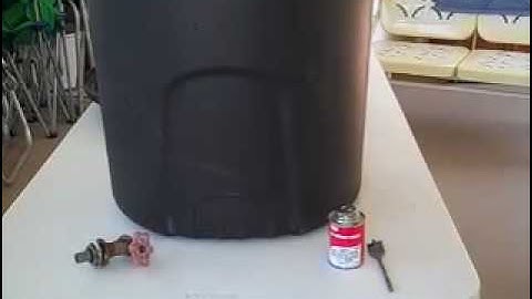 How To Make a Rain Barrel With a Trash Can