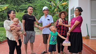 Download Lagu CEO Vinh’s Heartfelt Charity Visit to Luan’s Mother and Cu Bon’s Family MP3 Download Lagu CEO Vinh’s Heartfelt Charity Visit to Luan’s Mother and Cu Bon’s Family MP3