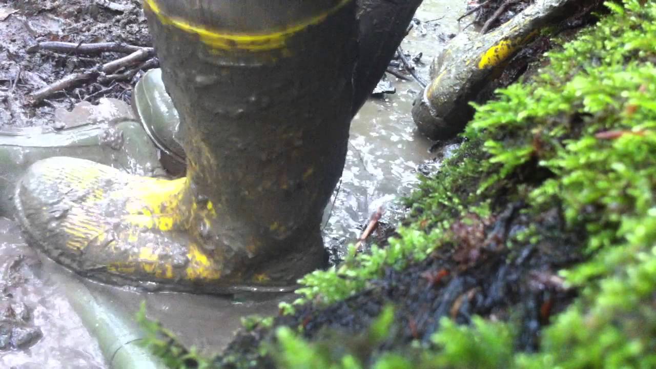 Swap from old stinky abandoned Dunlop Purofort Wellies to my yellow ...